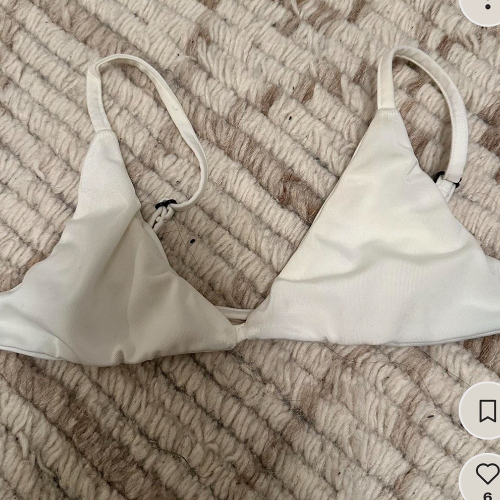 Coulbourne bikini top